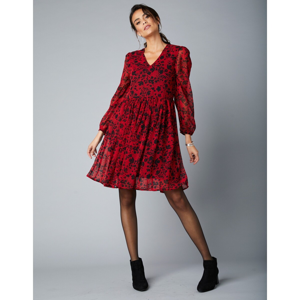 Levně Blancheporte Krátké šaty s potiskem květin červená/černá 50